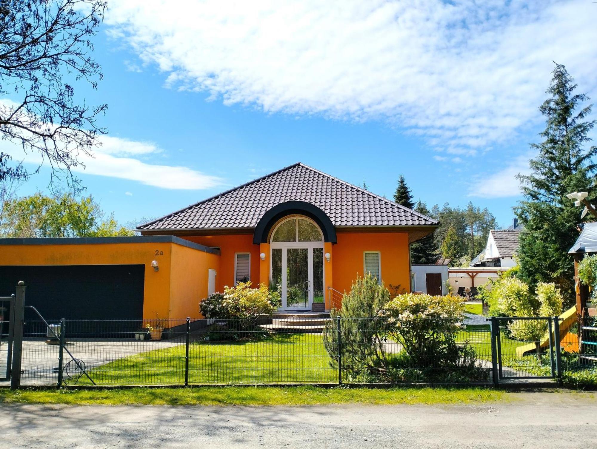 Ferienwohnung Am Waldesrand - Garten, Terrasse, Grill, Luftkuehler, Massagesessel, Kinderspielecke, Spielekonsole كوتبوس المظهر الخارجي الصورة